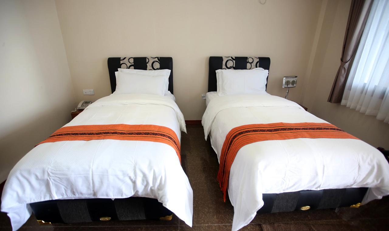 דילי D'City Hotel מראה חיצוני תמונה