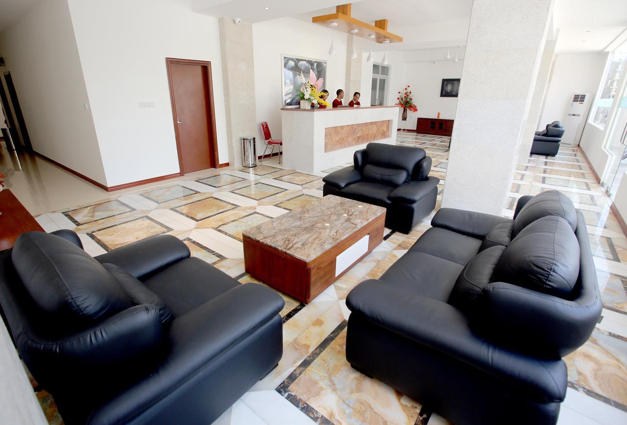 דילי D'City Hotel מראה חיצוני תמונה