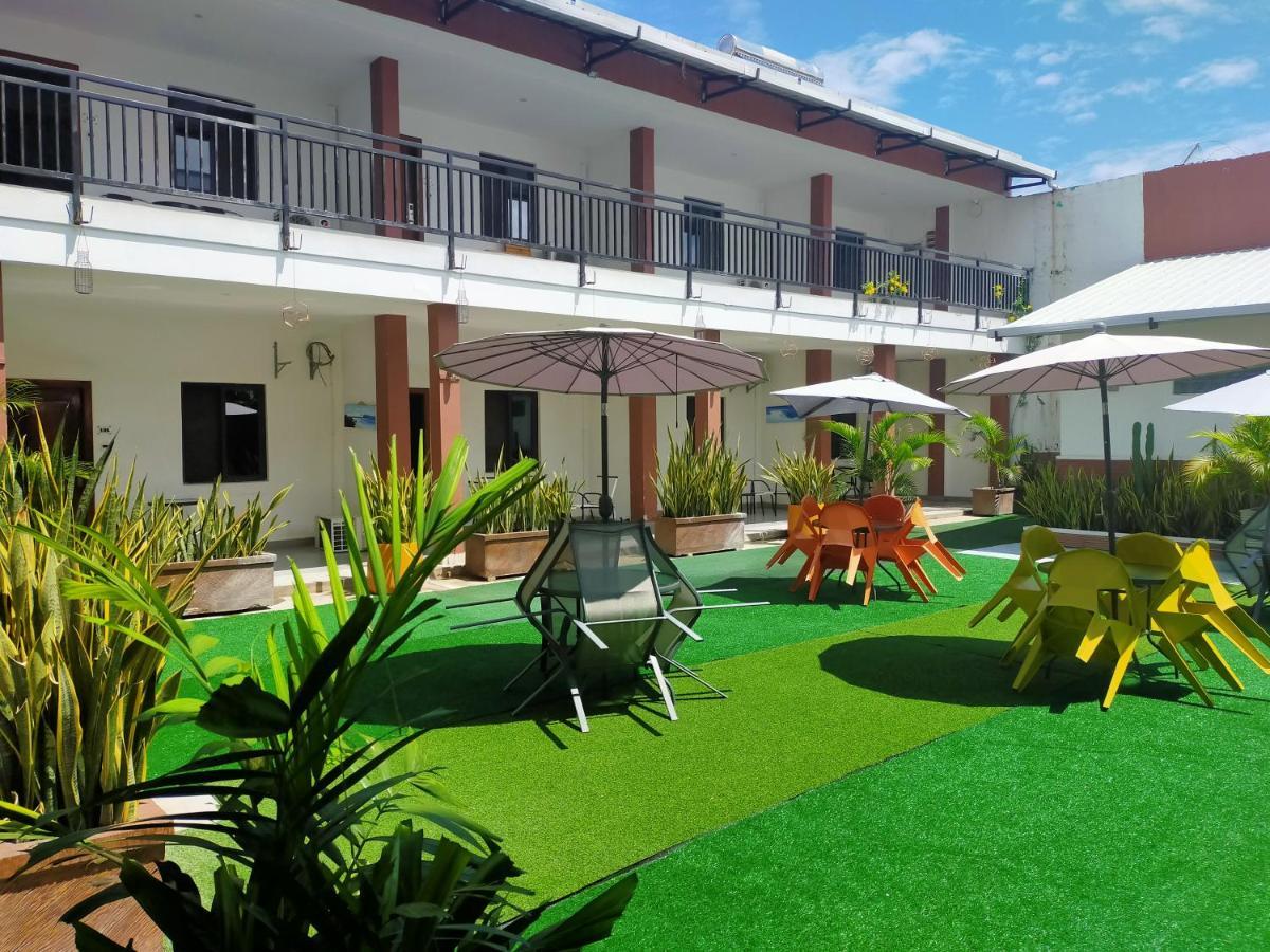 דילי D'City Hotel מראה חיצוני תמונה
